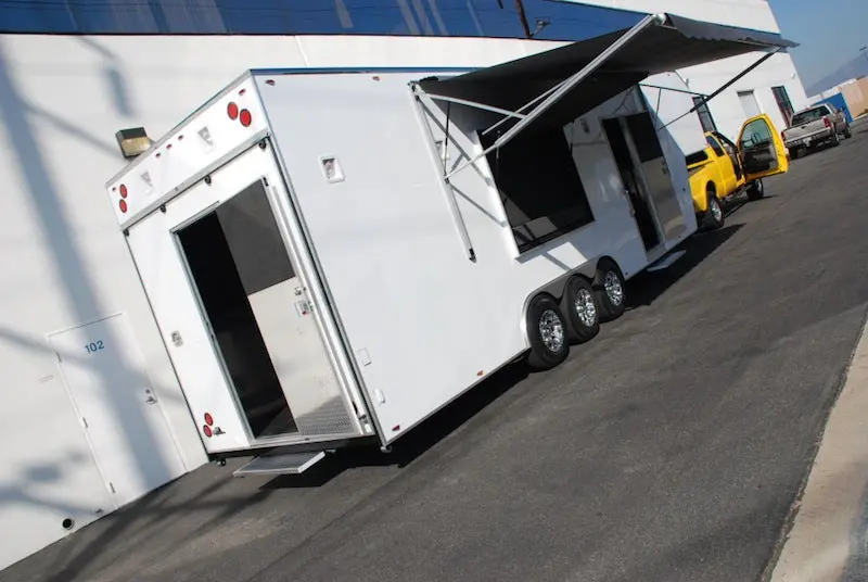 35-Foot Immersive Gaming Experience Trailer 1