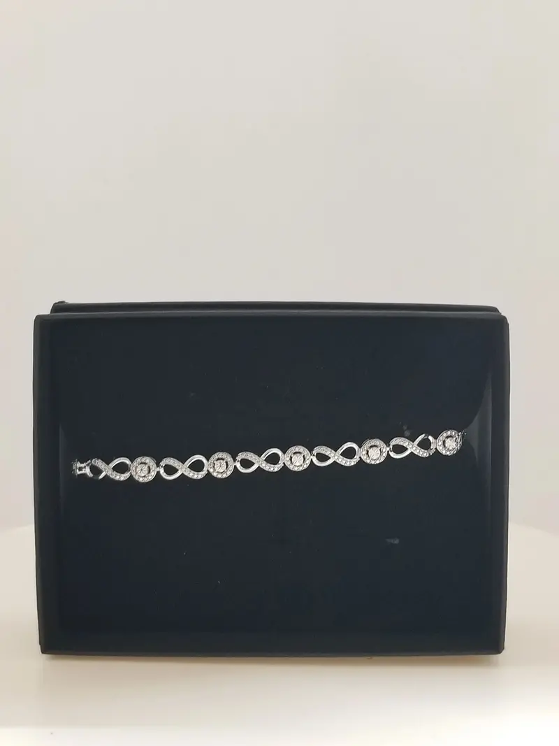 7.5-Inch Sterling Silver Bracelet With Diamond Inlay – Elegant Jewelry Piece 1