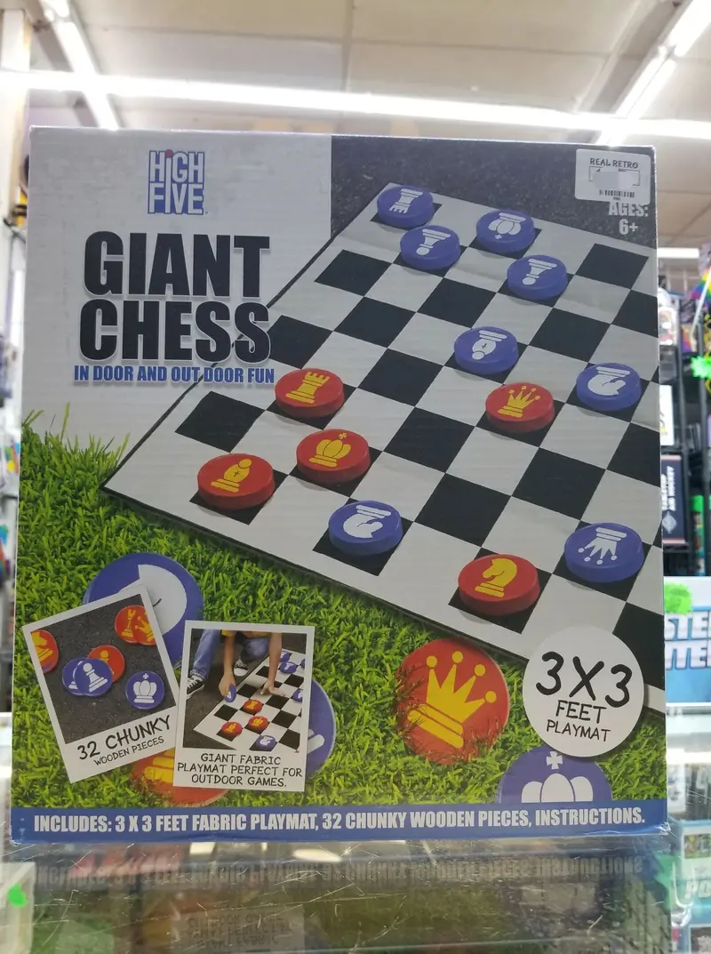 Giant Outdoor Chess Set – Portable Folding Board 1