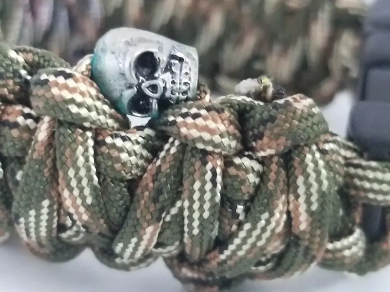 Paracord Survival Bracelet Featuring Skull Charm 1
