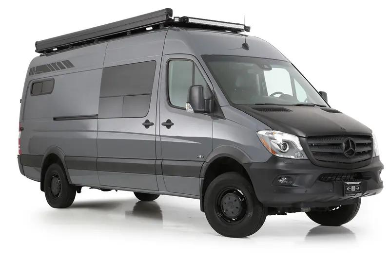Rb Touring Van Mc – 170-Inch Extended Length 1