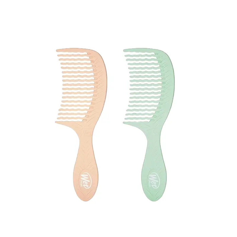 Wet Brush Pro Go Green Oil-Infused Wide-Tooth Detangling Comb 1